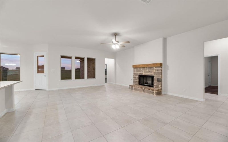 120 Snowy Owl Trail, New Fairview, TX 76078, 4 Bedrooms Bedrooms, ,3 BathroomsBathrooms,Residential,For Sale,120 Snowy Owl Trail,20941710