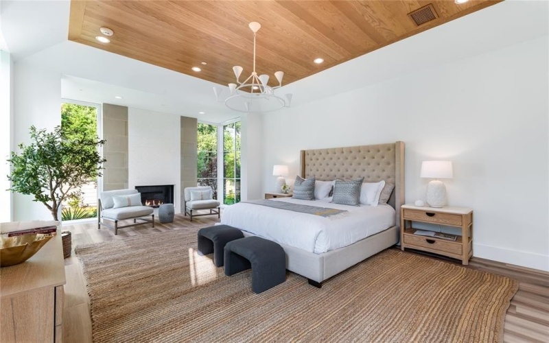 8404 Swananoah Road, Dallas, TX 75209, 5 Bedrooms Bedrooms, ,6 BathroomsBathrooms,Residential,For Sale,8404 Swananoah Road,20939609
