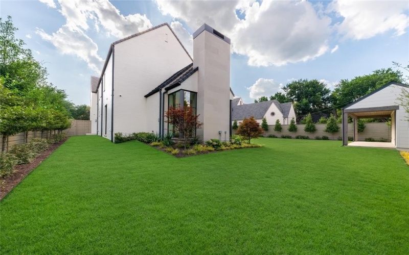 8404 Swananoah Road, Dallas, TX 75209, 5 Bedrooms Bedrooms, ,6 BathroomsBathrooms,Residential,For Sale,8404 Swananoah Road,20939609