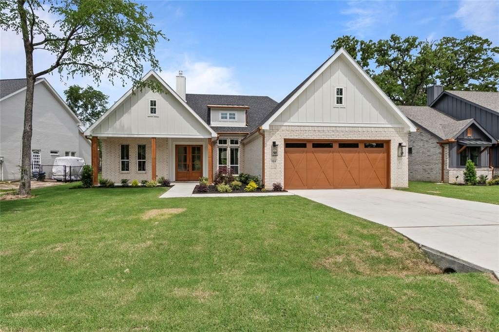 114 Springwood Road, Enchanted Oaks, TX 75156, 3 Habitaciones Habitaciones , ,2 BañosBaños,Residential,En Venta,114 Springwood Road,20940426