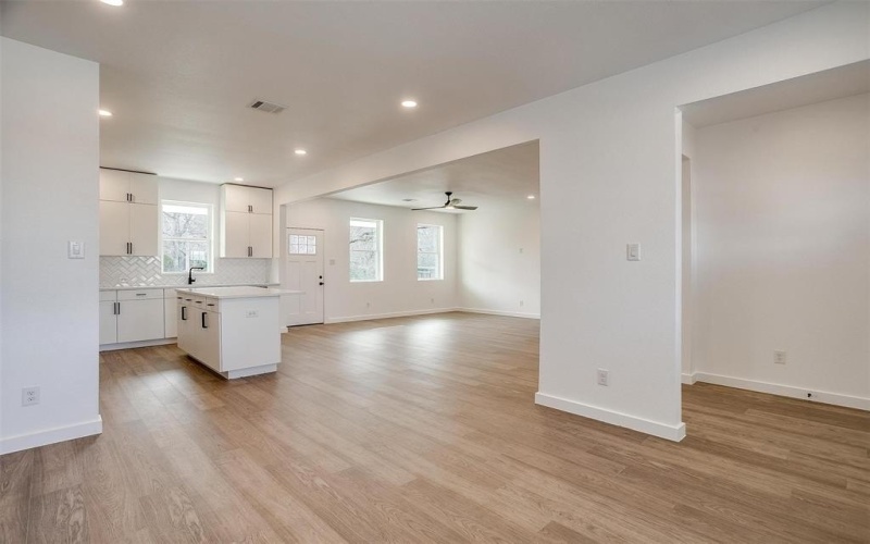 171 Tryall Court, Runaway Bay, TX 76426, 4 Habitaciones Habitaciones , ,2 BañosBaños,Residential,En Venta,171 Tryall Court,20940586