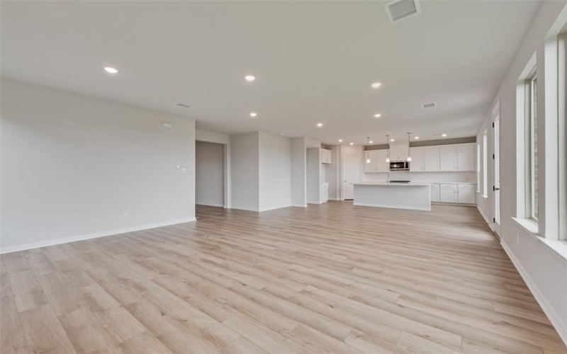 4136 Blackbird Avenue, Little Elm, TX 75068, 4 Bedrooms Bedrooms, ,2 BathroomsBathrooms,Residential,For Sale,4136 Blackbird Avenue,20940745