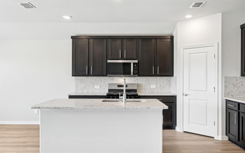 2223 Lone Star Lane, Seagoville, TX 75159, 3 Bedrooms Bedrooms, ,2 BathroomsBathrooms,Residential,For Sale,2223 Lone Star Lane,0,20940814