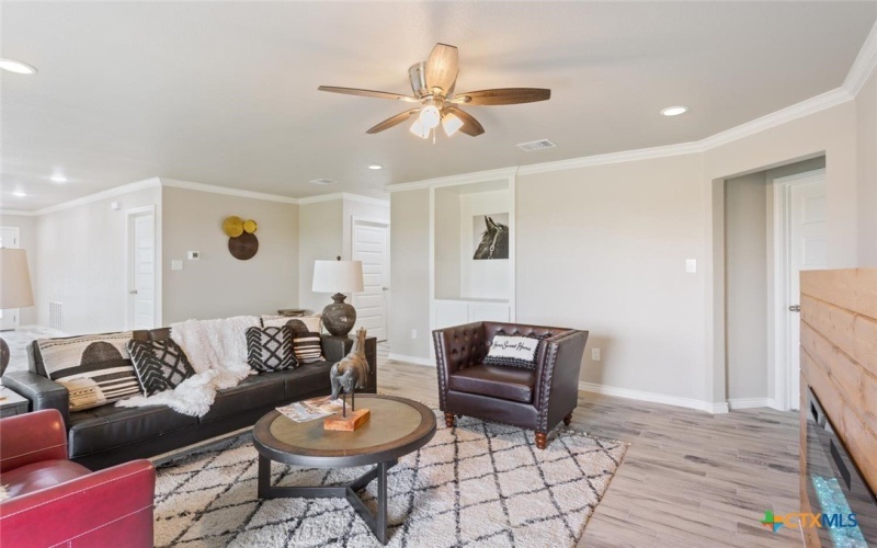 1102 Nacogdoches Drive, Temple, TX 76501, 4 Habitaciones Habitaciones , ,2 BañosBaños,Residential,En Venta,1102 Nacogdoches Drive,580287