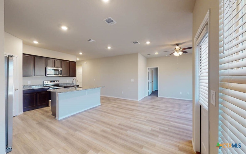 1310 Merritt Street, Temple, TX 76504, 4 Habitaciones Habitaciones , ,2 BañosBaños,Residential,En Venta,1310 Merritt Street,580512