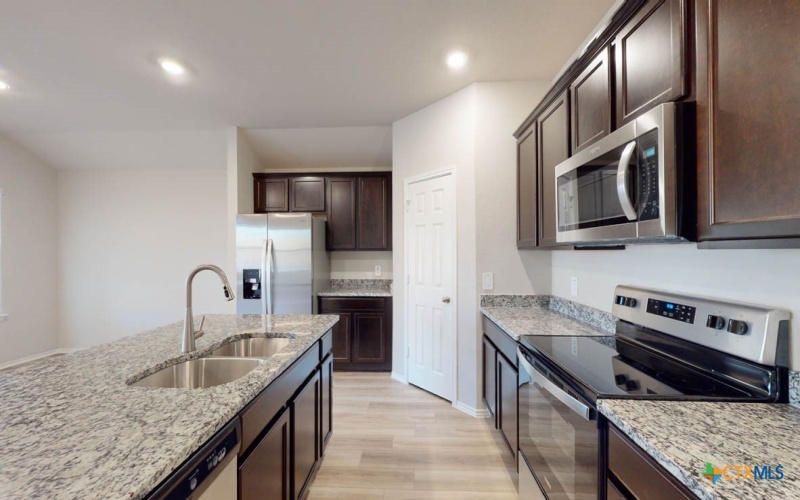 1310 Merritt Street, Temple, TX 76504, 4 Habitaciones Habitaciones , ,2 BañosBaños,Residential,En Venta,1310 Merritt Street,580512