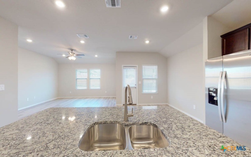 1310 Merritt Street, Temple, TX 76504, 4 Habitaciones Habitaciones , ,2 BañosBaños,Residential,En Venta,1310 Merritt Street,580512