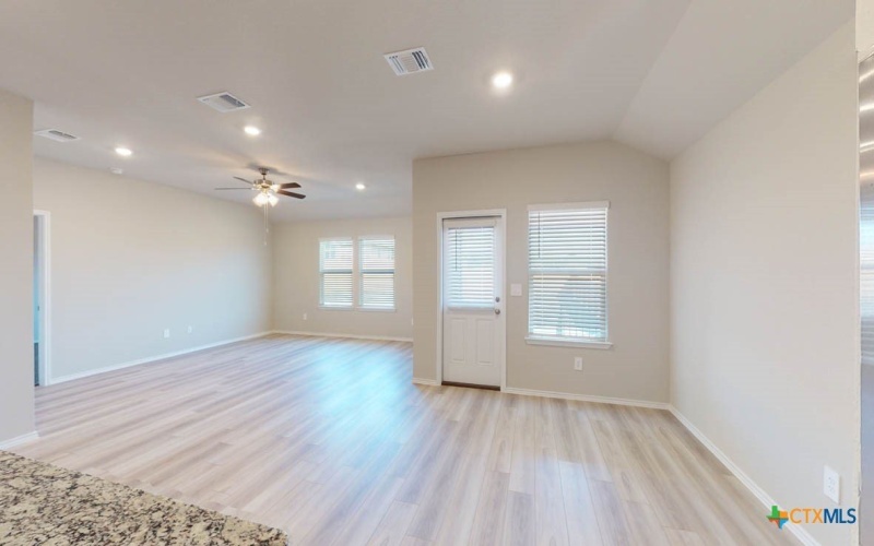 1310 Merritt Street, Temple, TX 76504, 4 Habitaciones Habitaciones , ,2 BañosBaños,Residential,En Venta,1310 Merritt Street,580512