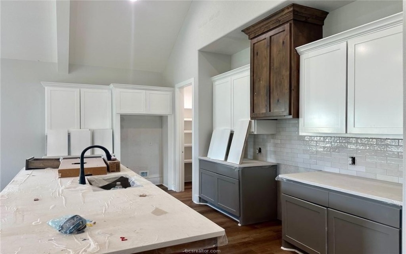 3577 Chantilly Path, Bryan, TX 77808, 4 Habitaciones Habitaciones , ,3 BañosBaños,Residential,En Venta,3577 Chantilly Path,25003503