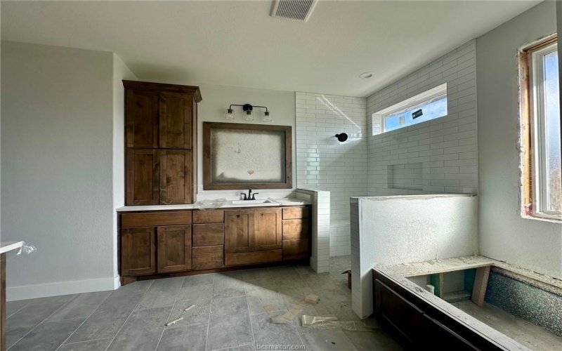 3577 Chantilly Path, Bryan, TX 77808, 4 Habitaciones Habitaciones , ,3 BañosBaños,Residential,En Venta,3577 Chantilly Path,25003503