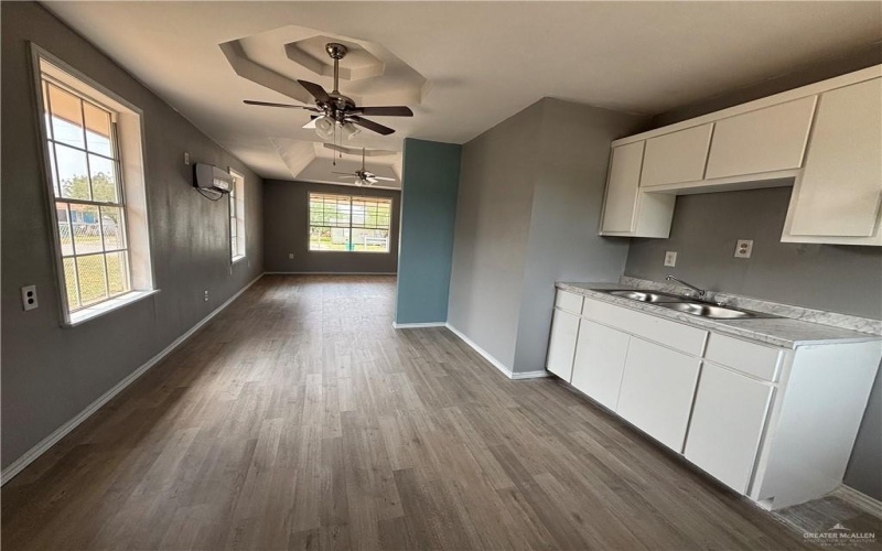 521 E Sherrye Lane, Pharr, TX 78577, 3 Bedrooms Bedrooms, ,1 BathroomBathrooms,Residential,For Sale,521 E Sherrye Lane,471695