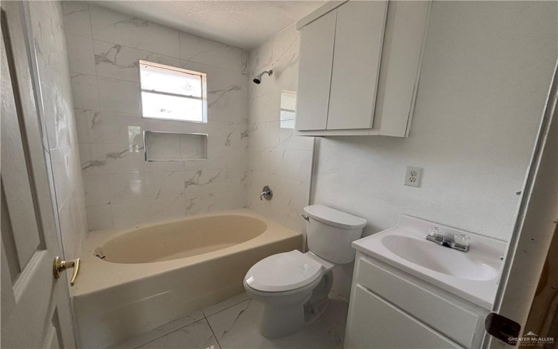 521 E Sherrye Lane, Pharr, TX 78577, 3 Bedrooms Bedrooms, ,1 BathroomBathrooms,Residential,For Sale,521 E Sherrye Lane,471695