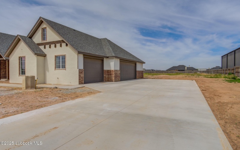 17020 County Rd 2110, Lubbock, TX 79423, 4 Habitaciones Habitaciones , ,3 BañosBaños,Residential,En Venta,17020 County Rd 2110,202554950