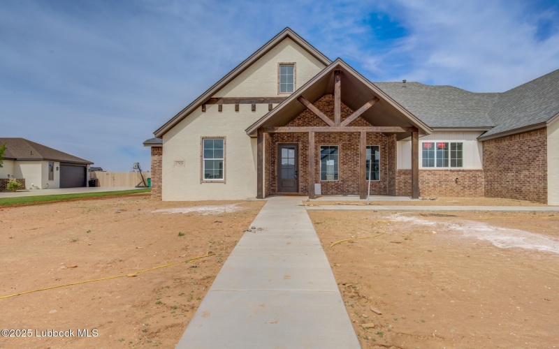 17020 County Rd 2110, Lubbock, TX 79423, 4 Habitaciones Habitaciones , ,3 BañosBaños,Residential,En Venta,17020 County Rd 2110,202554950