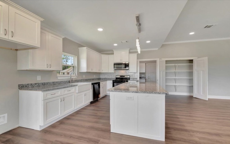 128 Stoney Ridge, Lufkin, TX 75904, 3 Bedrooms Bedrooms, ,2 BathroomsBathrooms,Residential,For Sale,128 Stoney Ridge,5104840