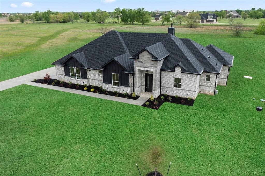 1000 Canyon Lake Road, Wills Point, TX 75169, 4 Bedrooms Bedrooms, ,3 BathroomsBathrooms,Residential,For Sale,1000 Canyon Lake Road,20890709