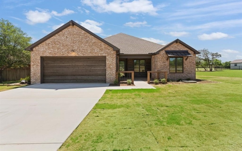 17070 Faircrest Drive, Whitney, TX 76692, 3 Bedrooms Bedrooms, ,2 BathroomsBathrooms,Residential,For Sale,17070 Faircrest Drive,0,20903804