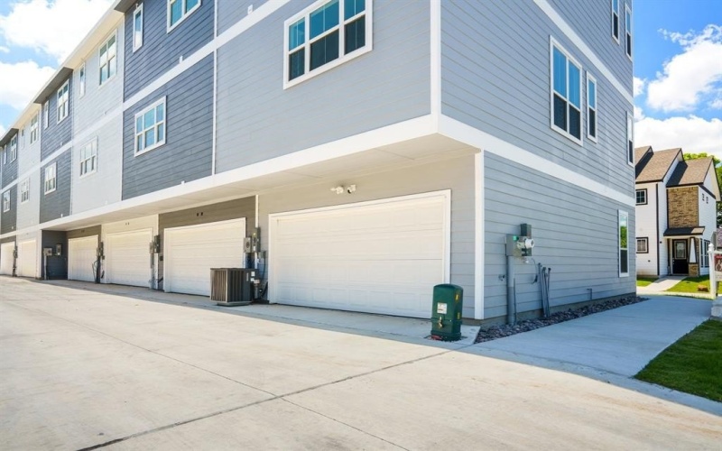 270 Harris Street, Lewisville, TX 75057, 3 Habitaciones Habitaciones , ,3 BañosBaños,Residential,En Venta,270 Harris Street,20930453