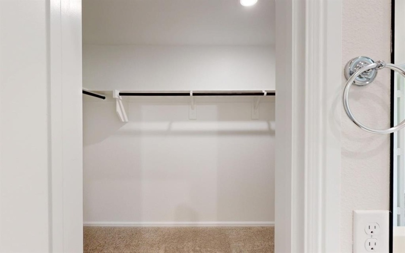 7325 Spicebush Drive, Denton, TX 76249, 3 Bedrooms Bedrooms, ,2 BathroomsBathrooms,Residential,For Sale,7325 Spicebush Drive,0,20939503