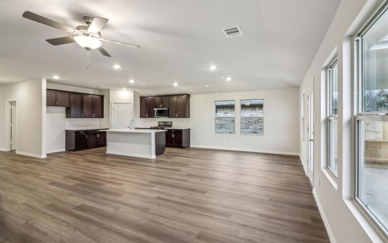 968 Linden Court, Lavon, TX 75166, 4 Habitaciones Habitaciones , ,3 BañosBaños,Residential,En Venta,968 Linden Court,20940782