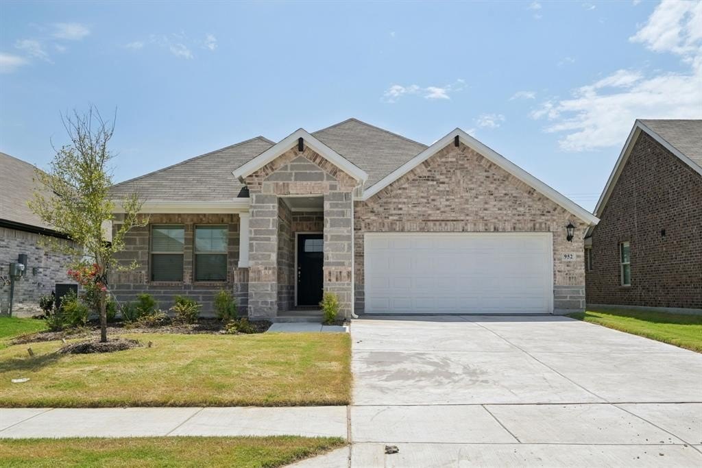 952 Linden Court, Lavon, TX 75166, 3 Habitaciones Habitaciones , ,2 BañosBaños,Residential,En Venta,952 Linden Court,20940784
