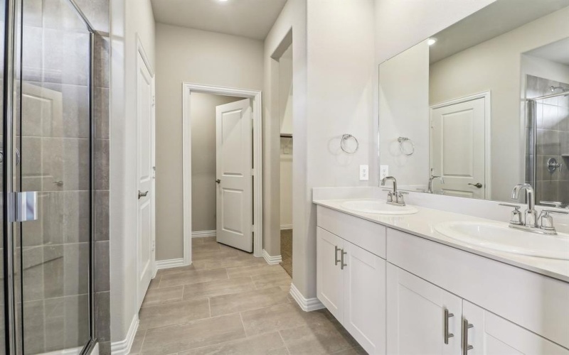 975 Dayflower Court, Lavon, TX 75166, 3 Habitaciones Habitaciones , ,2 BañosBaños,Residential,En Venta,975 Dayflower Court,20940789