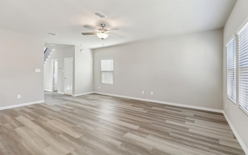 975 Dayflower Court, Lavon, TX 75166, 3 Habitaciones Habitaciones , ,2 BañosBaños,Residential,En Venta,975 Dayflower Court,20940789
