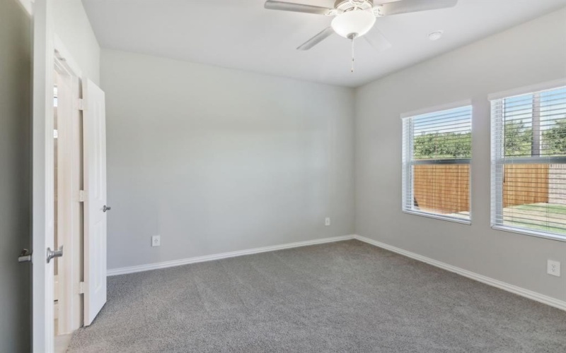 951 Dayflower Court, Lavon, TX 75166, 4 Habitaciones Habitaciones , ,2 BañosBaños,Residential,En Venta,951 Dayflower Court,20940798