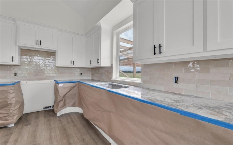 132 S Baese Road, Elm Mott, TX 76640, 4 Bedrooms Bedrooms, ,3 BathroomsBathrooms,Residential,For Sale,132 S Baese Road,20941732