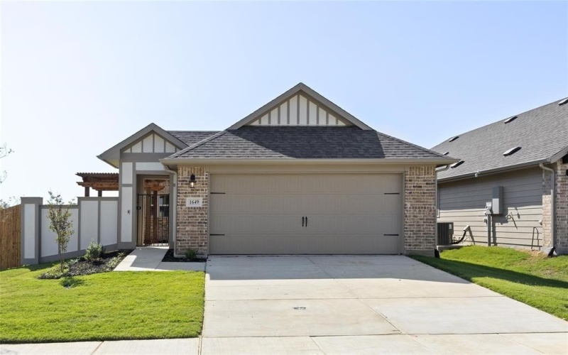 1649 Edgeway Drive, Aubrey, TX 76227, 3 Habitaciones Habitaciones , ,2 BañosBaños,Residential,En Venta,1649 Edgeway Drive,20941922