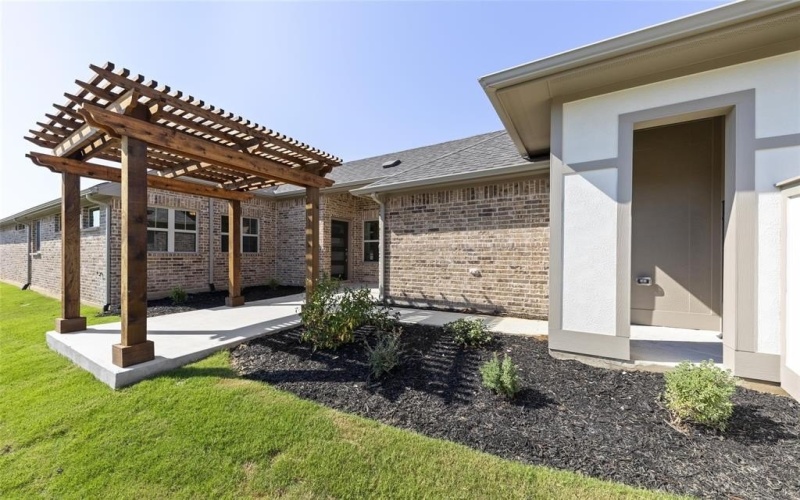 1649 Edgeway Drive, Aubrey, TX 76227, 3 Habitaciones Habitaciones , ,2 BañosBaños,Residential,En Venta,1649 Edgeway Drive,20941922