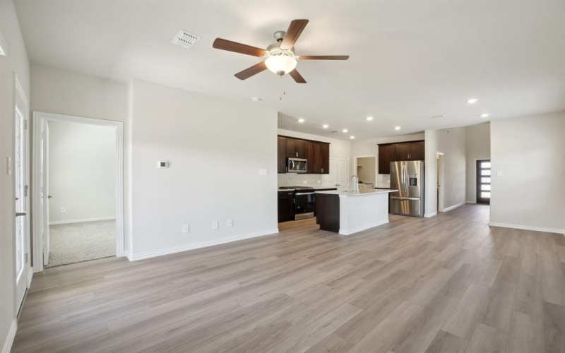 511 Willet Drive, McKinney, TX 75069, 4 Bedrooms Bedrooms, ,2 BathroomsBathrooms,Residential,For Sale,511 Willet Drive,20942067