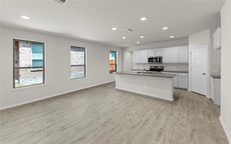 3105 Sedge Grass Drive, Melissa, TX 75454, 3 Bedrooms Bedrooms, ,2 BathroomsBathrooms,Residential,For Sale,3105 Sedge Grass Drive,20942114