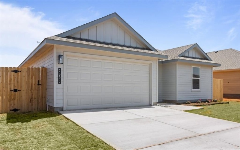 2895 Lynn Lane, Abilene, TX 79606, 2 Bedrooms Bedrooms, ,2 BathroomsBathrooms,Residential,For Sale,2895 Lynn Lane,20942435