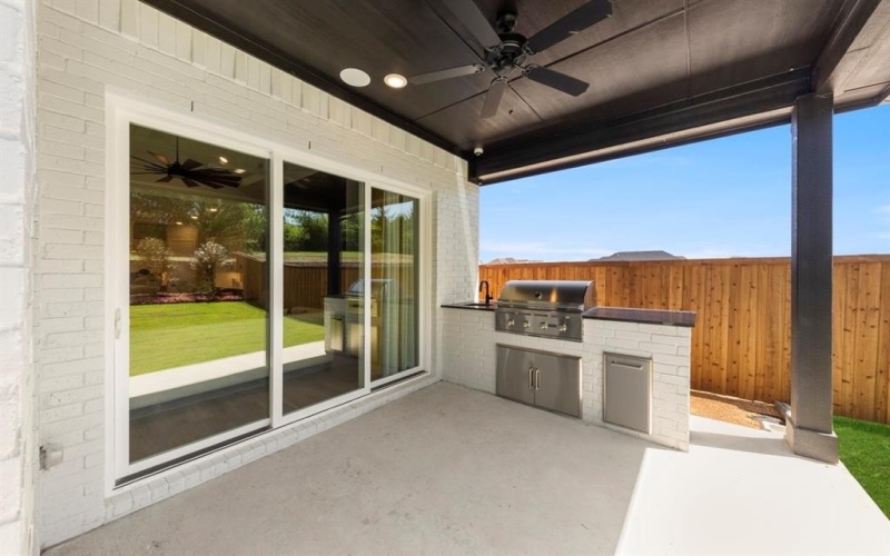 1015 Olympic Drive, Rockwall, TX 75087, 3 Habitaciones Habitaciones , ,2 BañosBaños,Residential,En Venta,1015 Olympic Drive,20942732