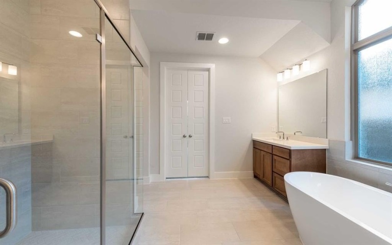 228 Bee Balm Road, McKinney, TX 75071, 4 Habitaciones Habitaciones , ,3 BañosBaños,Residential,En Venta,228 Bee Balm Road,0,20942741