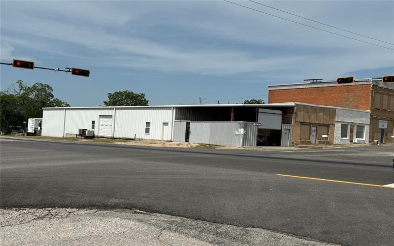 101 E Frederick Street E, Riesel, TX 76682, ,Commercial Sale,For Sale,101 E Frederick Street E,20942820