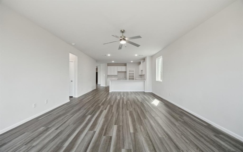 523 Lana Drive, Seagoville, TX 75159, 4 Habitaciones Habitaciones , ,3 BañosBaños,Residential,En Venta,523 Lana Drive,0,20942933