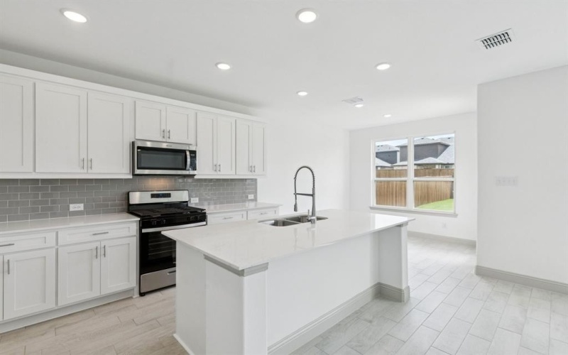 904 Santa Lucia Drive, Anna, TX 75409, 4 Bedrooms Bedrooms, ,2 BathroomsBathrooms,Residential,For Sale,904 Santa Lucia Drive,20942970