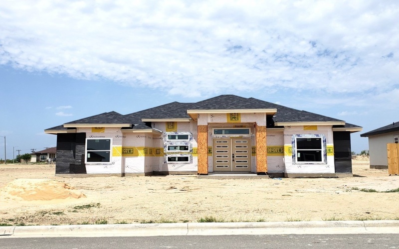 3206 ETHEL DR., Eagle Pass, TX 78852, 3 Bedrooms Bedrooms, ,2 BathroomsBathrooms,Residential,For Sale,3206 ETHEL DR.,81280