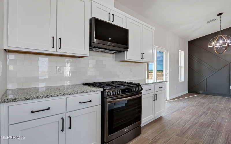 1353 Thar Desert Drive, Chaparral, NM 88081, 3 Habitaciones Habitaciones , ,2 BañosBaños,Residential,En Venta,1353 Thar Desert Drive,907900