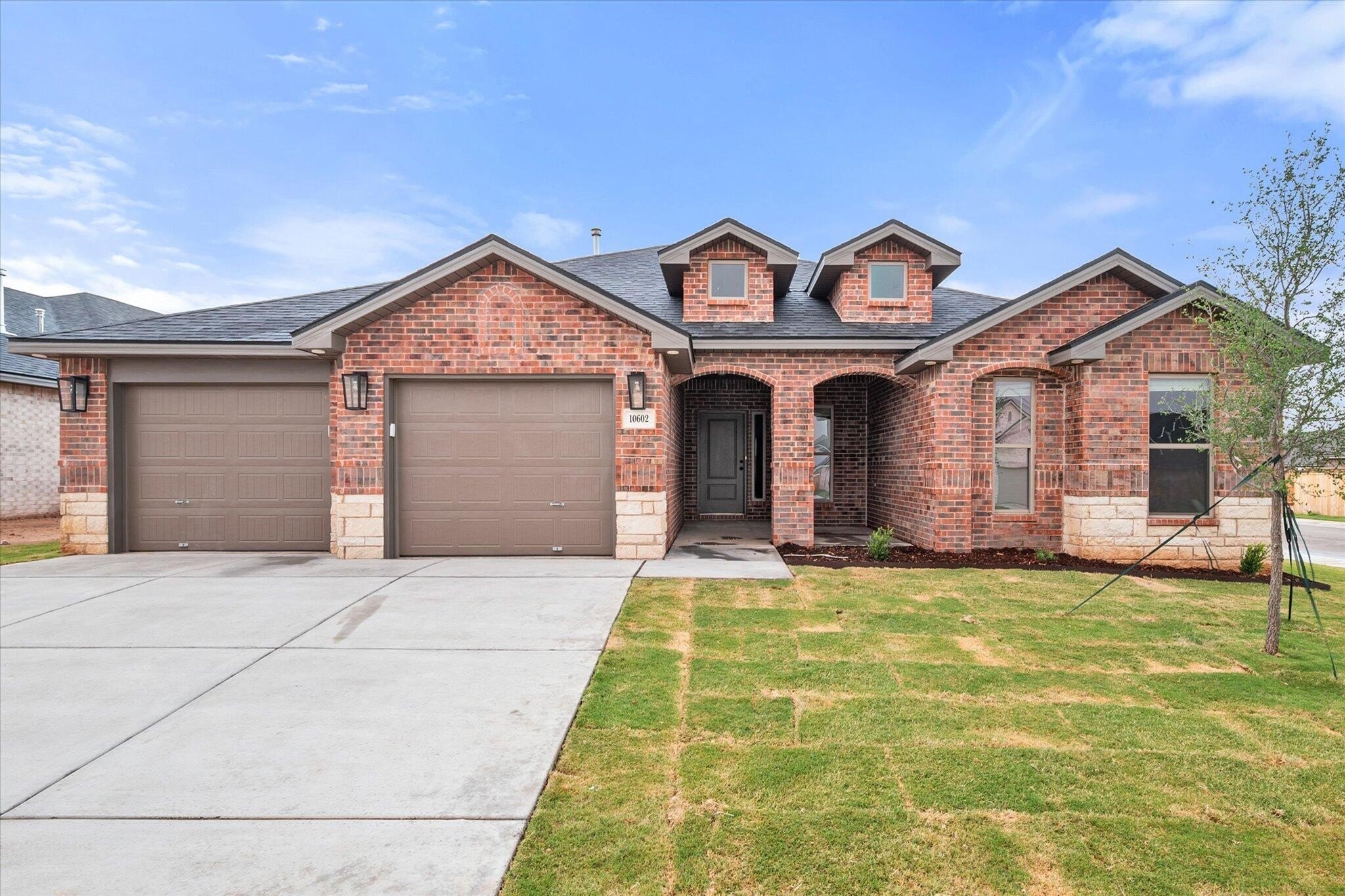 10602 Beaufort Avenue, Lubbock, TX 79424, 4 Habitaciones Habitaciones , ,3 BañosBaños,Residential,En Venta,10602 Beaufort Avenue,202555060