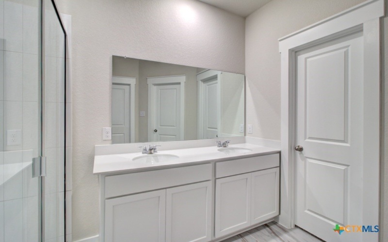11152 Gaillardia Valley, Converse, TX 78109, 4 Habitaciones Habitaciones , ,2 BañosBaños,Residential,En Venta,11152 Gaillardia Valley,580815