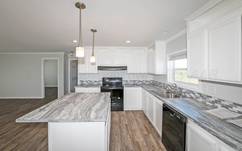 511 10th Street, Hartley, TX 79044, 3 Habitaciones Habitaciones , ,2 BañosBaños,Residential,En Venta,511 10th Street,0,25-4667