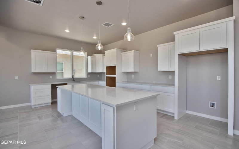 5909 Ruidoso Downs Street, El Paso, TX 79932, 4 Bedrooms Bedrooms, ,3 BathroomsBathrooms,Residential,For Sale,5909 Ruidoso Downs Street,0,923022