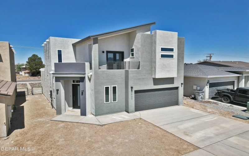 5909 Ruidoso Downs Street, El Paso, TX 79932, 4 Bedrooms Bedrooms, ,3 BathroomsBathrooms,Residential,For Sale,5909 Ruidoso Downs Street,0,923022
