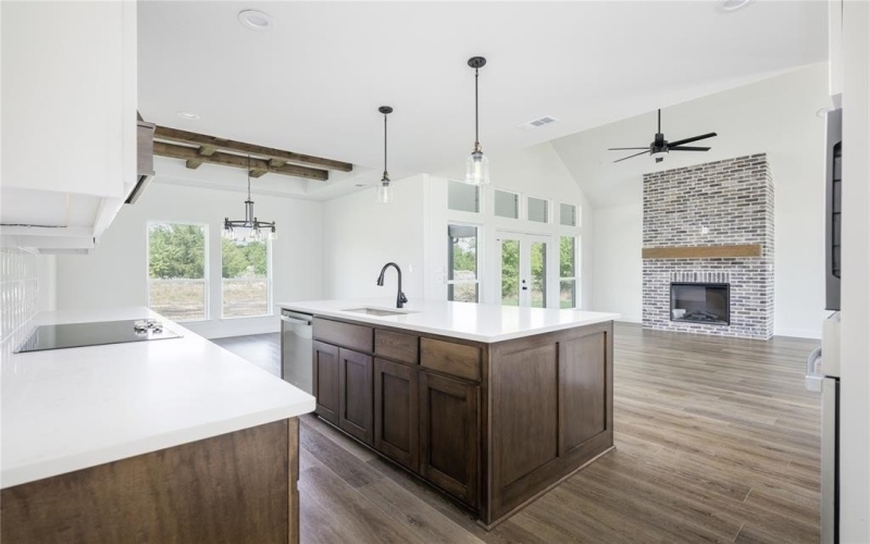 1806 (elm) Cr-2320, Terrell, TX 75160, 4 Habitaciones Habitaciones , ,3 BañosBaños,Residential,En Venta,1806 (elm) Cr-2320,0,20937976