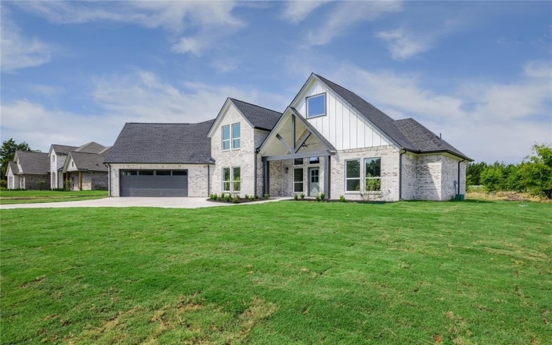 1806 (elm) Cr-2320, Terrell, TX 75160, 4 Habitaciones Habitaciones , ,3 BañosBaños,Residential,En Venta,1806 (elm) Cr-2320,0,20937976