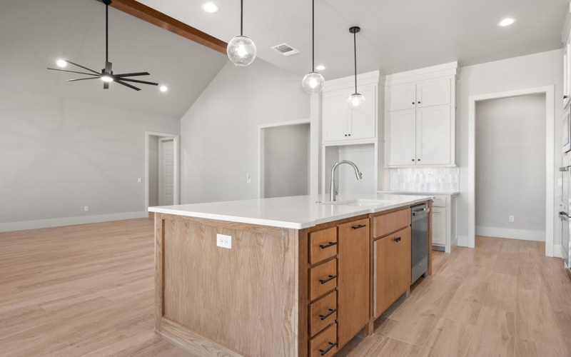 1124 Cooper Dr, New Home, TX 79383, 4 Bedrooms Bedrooms, ,2 BathroomsBathrooms,Residential,For Sale,1124 Cooper Dr,0,50082327