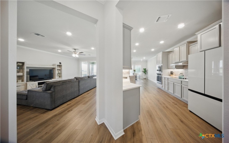 711 Saddlehorn Drive, Temple, TX 76502, 4 Habitaciones Habitaciones , ,3 BañosBaños,Residential,En Venta,711 Saddlehorn Drive,580396